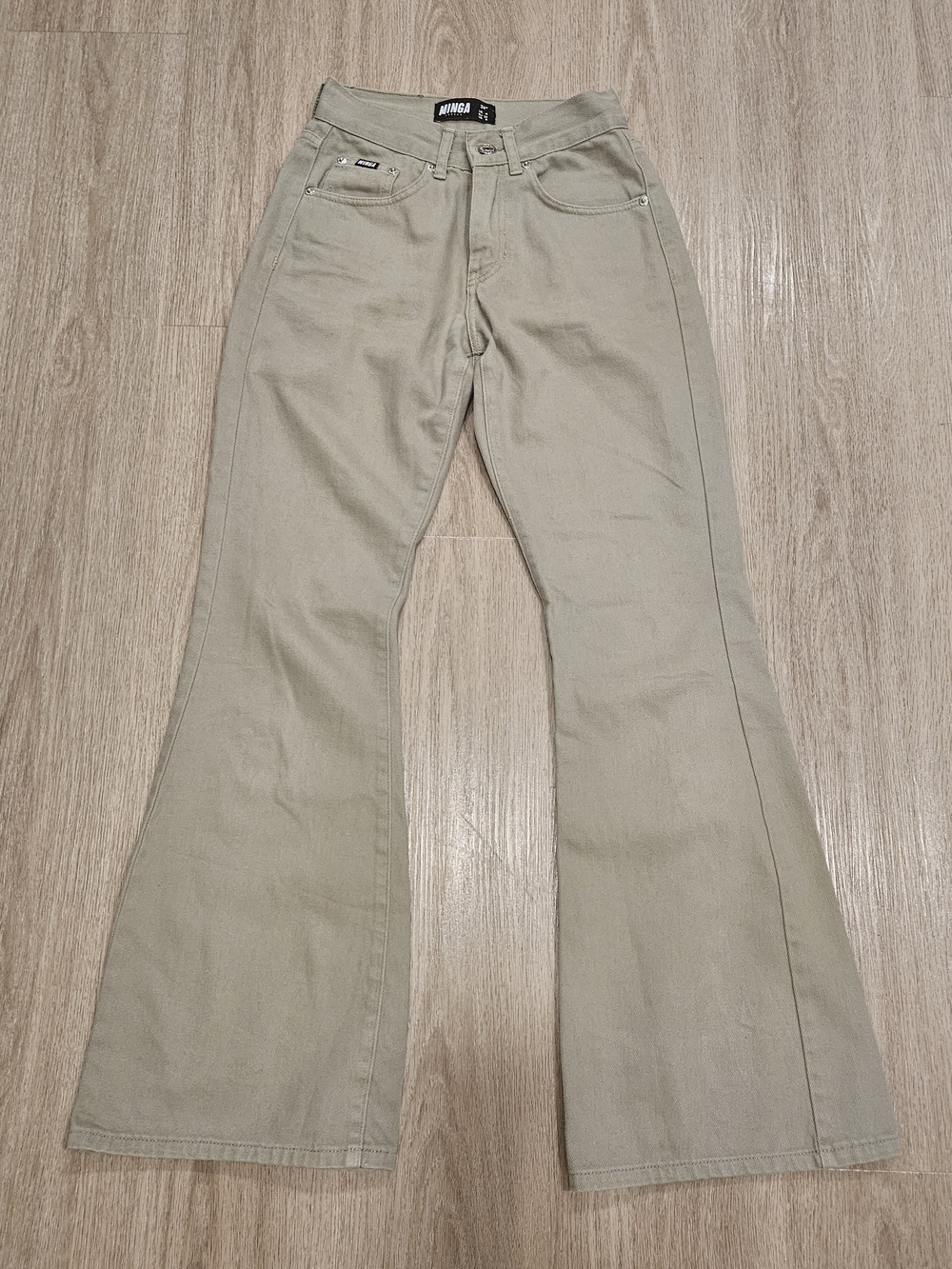 Minga London Light Olivr Green Low Rise Flare Jeans (Size 24 / US 0)